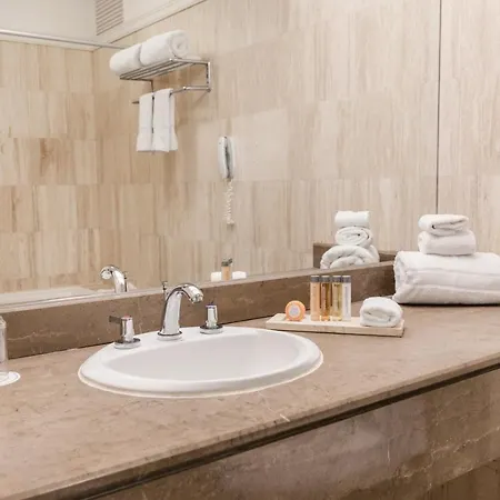 Wyndham Costa Del Sol Trujillo Hotel Huaman Exterior photo Bathroom