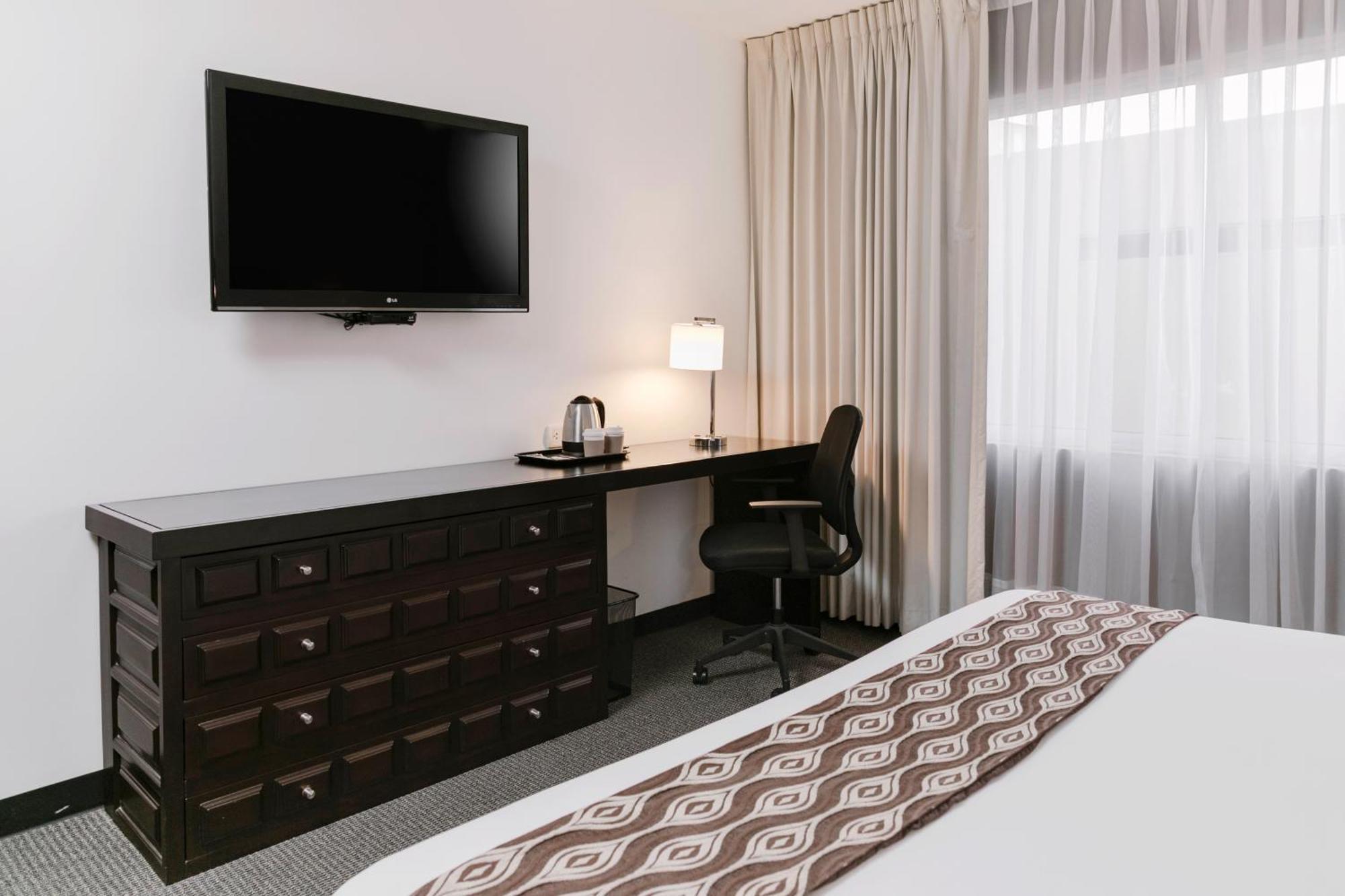 Hotel Costa Del Sol Wyndham Trujillo 5*